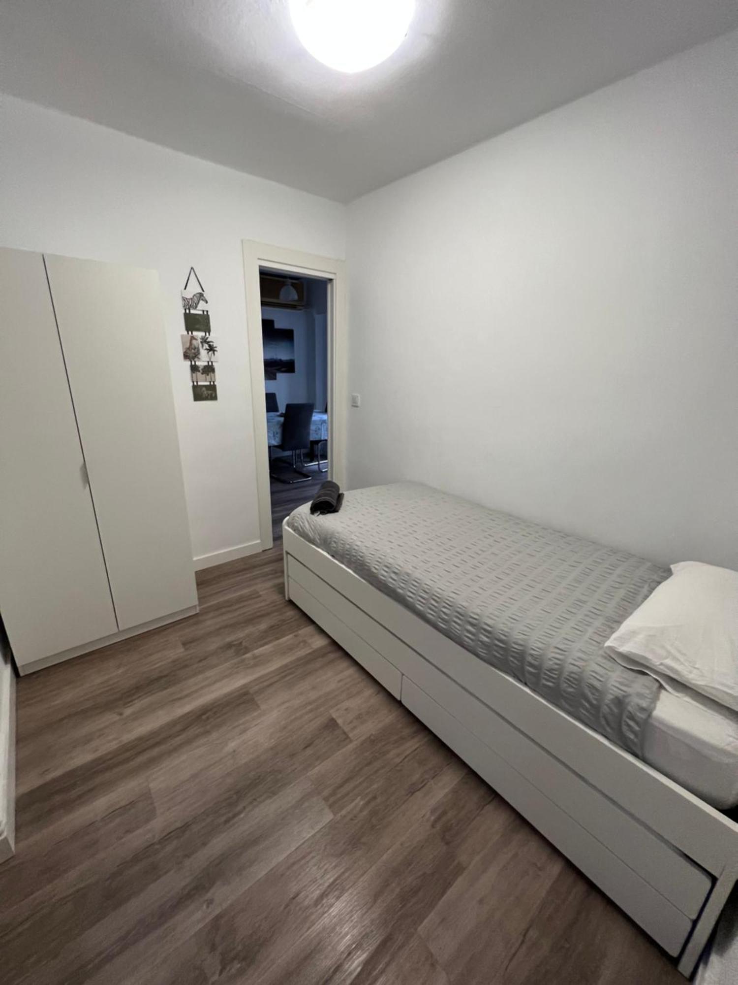 Apartamento En Zaragoza Junto A La Estacion Delicias Apartamento Exterior foto